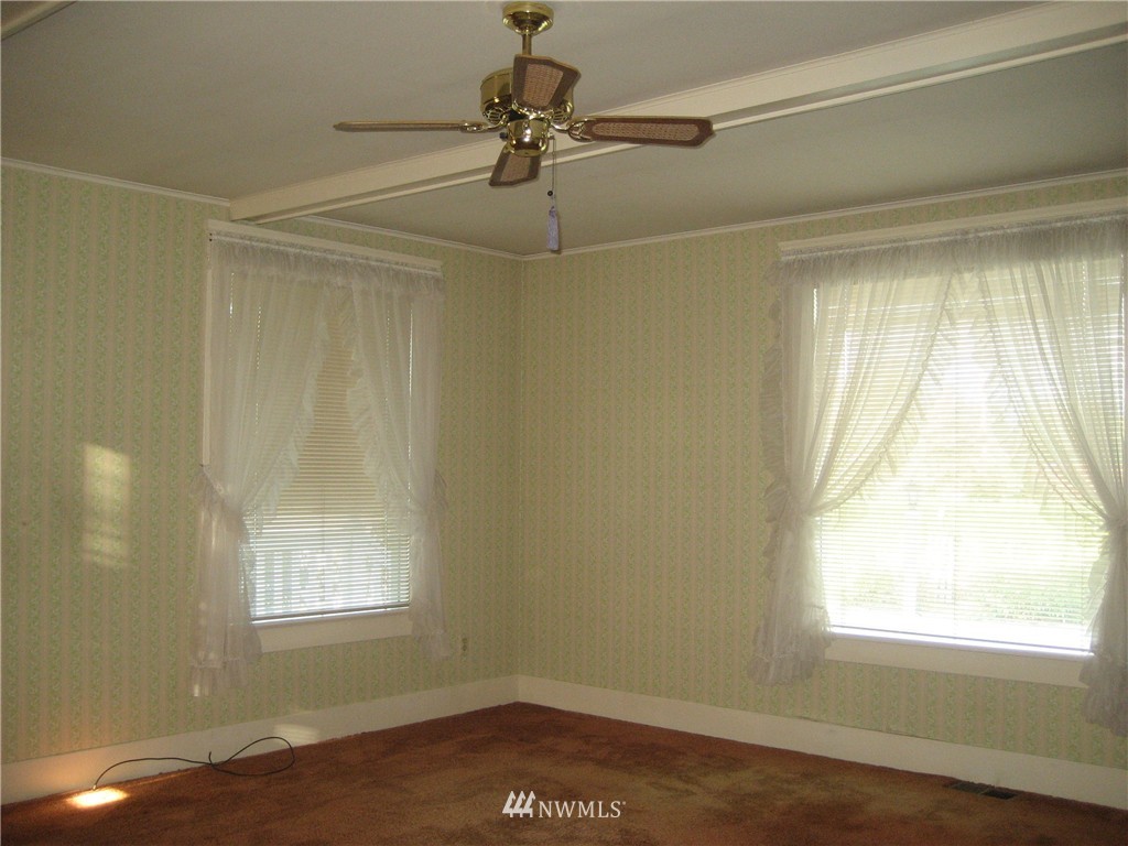 17816 McLean Road Mount Vernon, WA 98273 - Photo 2 of 23 Gallery Image 2