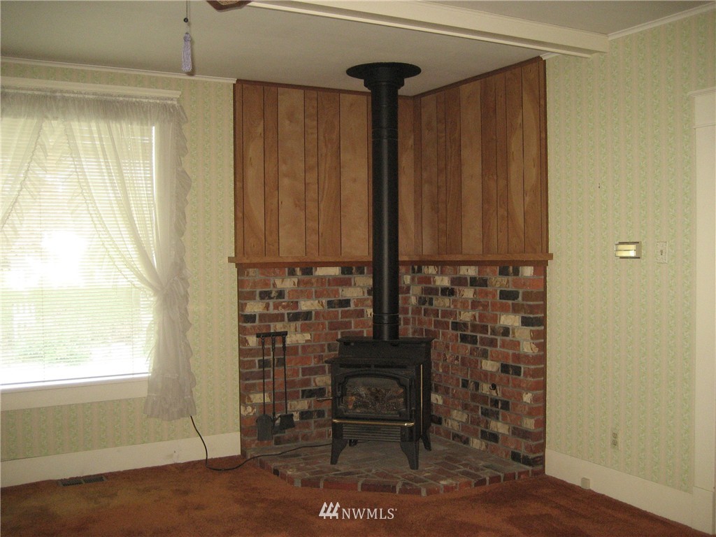 17816 McLean Road Mount Vernon, WA 98273 - Photo 3 of 23 Gallery Image 3