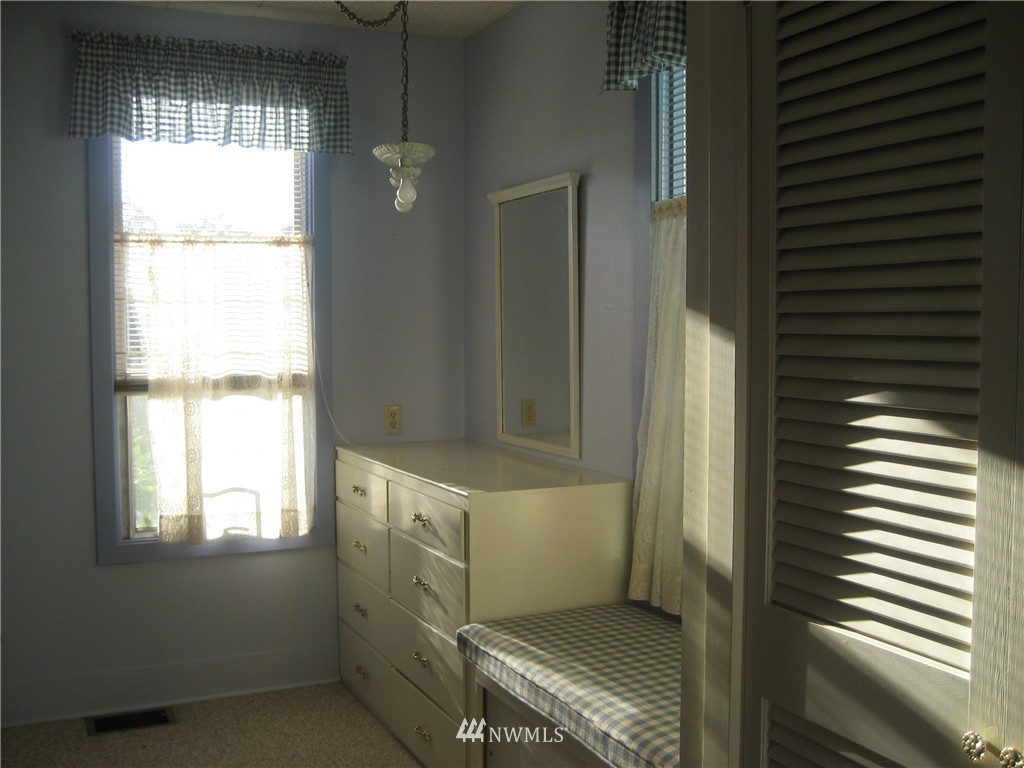 17816 McLean Road Mount Vernon, WA 98273 - Photo 10 of 23 Gallery Image 10