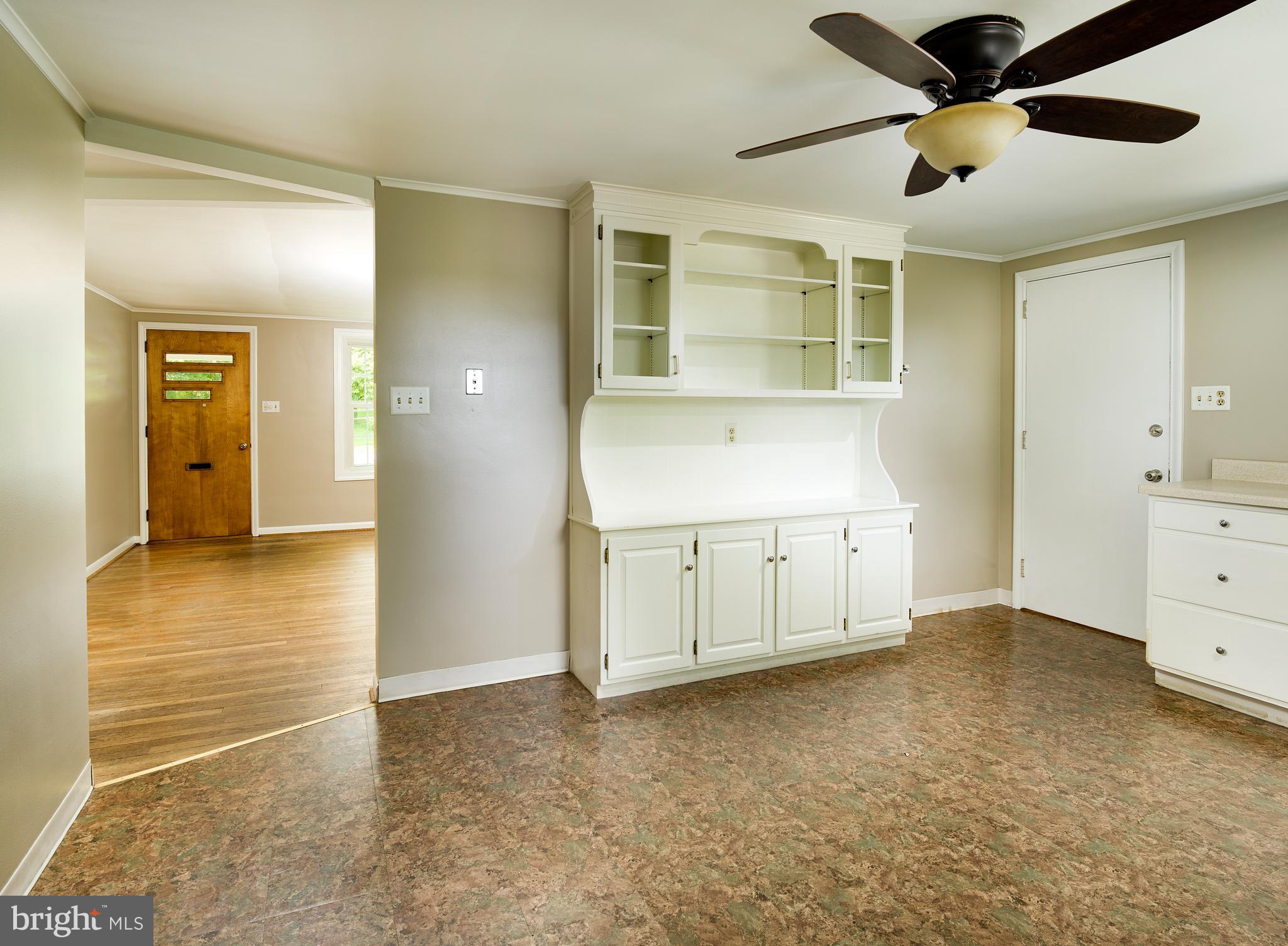 301 East Broad Street Reading, PA 19607 - Photo 8 of 19 Gallery Image 8