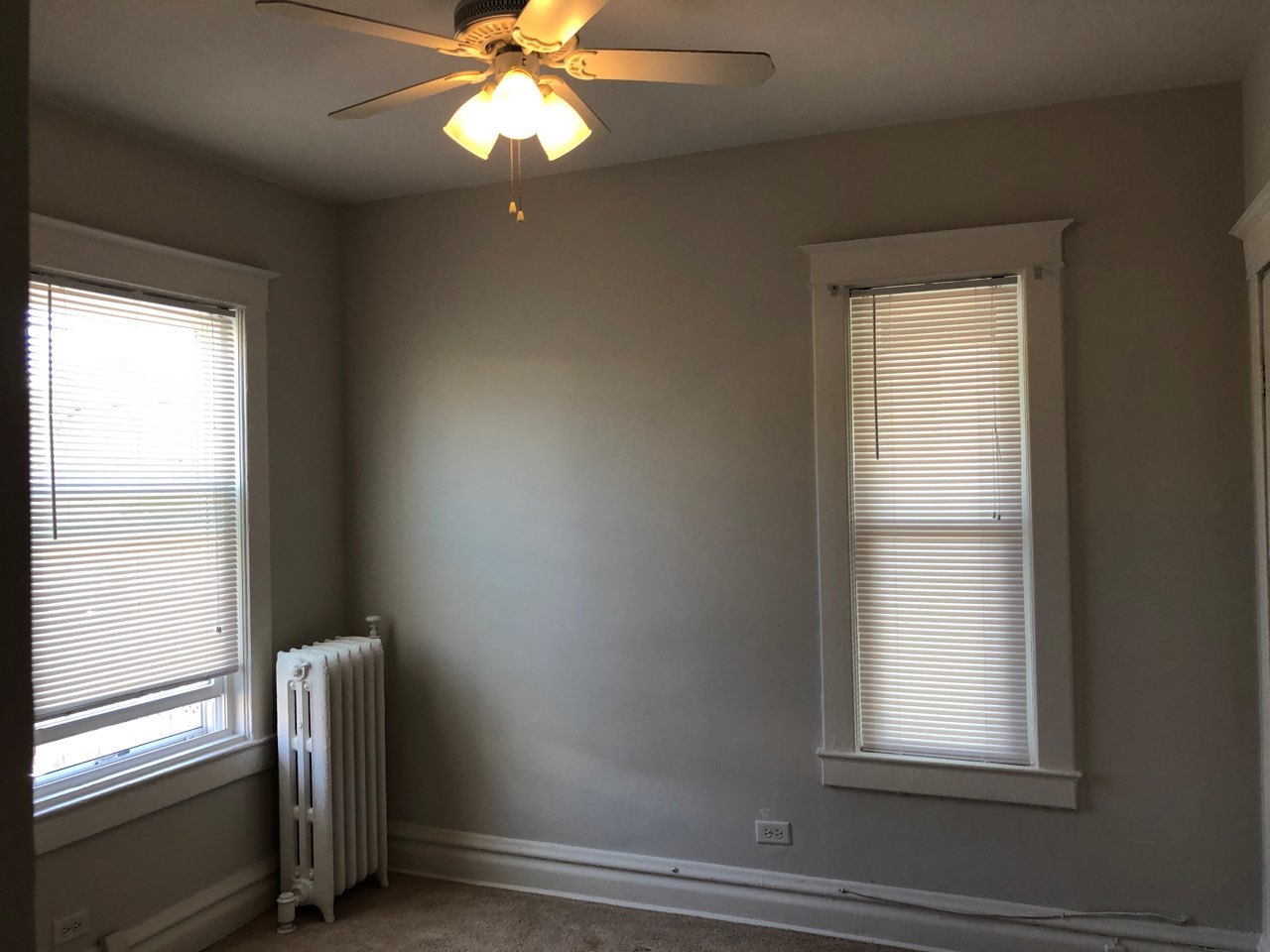 933 Green Bay Road Winnetka, IL 60093 - Photo 21 of 46 a view of an empty room with a window