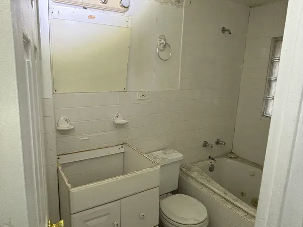 $78,000 | 7843 South Langley Avenue, Chicago, IL 60619