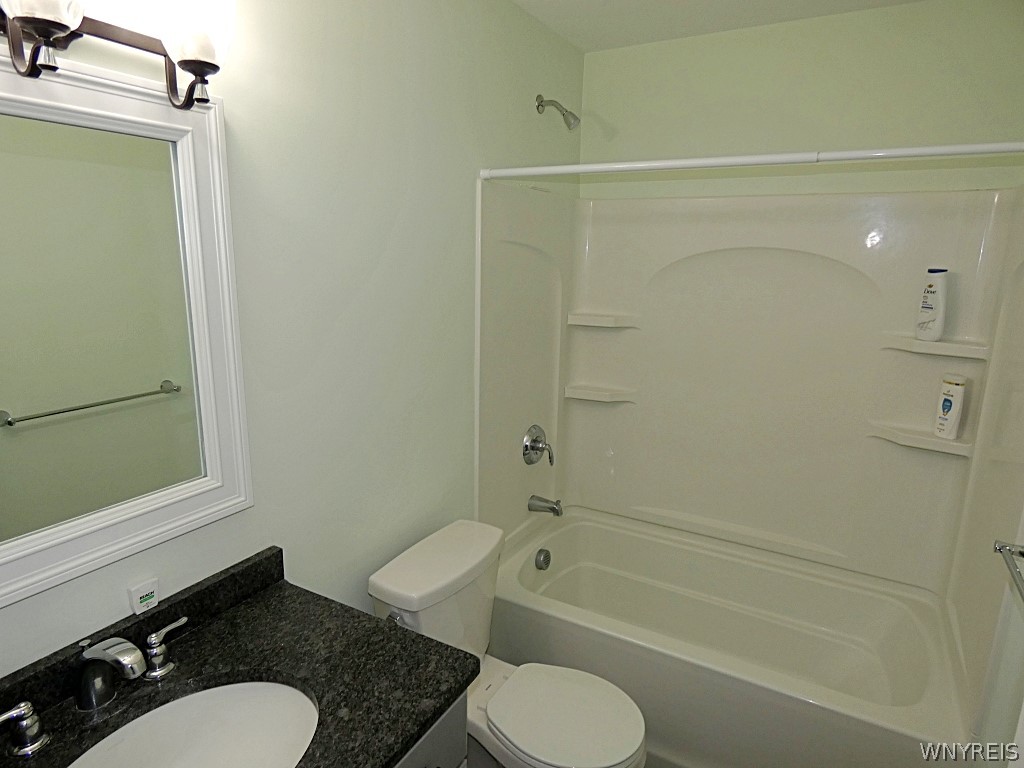 6385 Boston State Road, Unit 28 Hamburg, NY 14075 - Photo 16 of 46