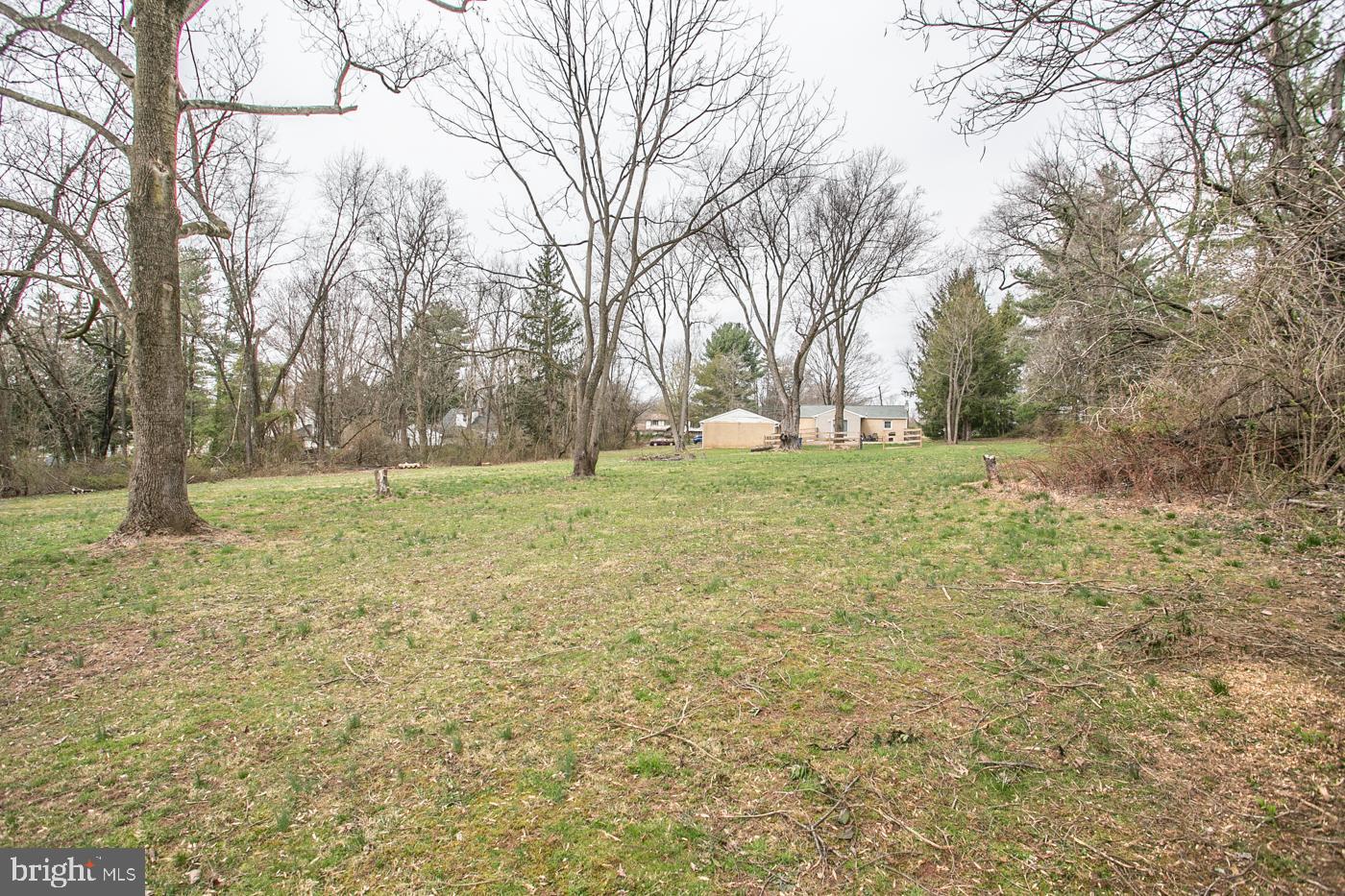 206 Buckwalter Road Pottstown, PA 19465 - Photo 34 of 36 Backyard