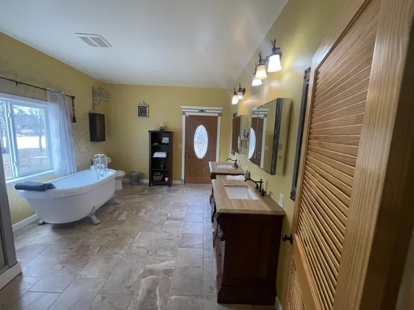 $377,000 | 256 Spirit Avenue Northwest, Wilton, MN 56601