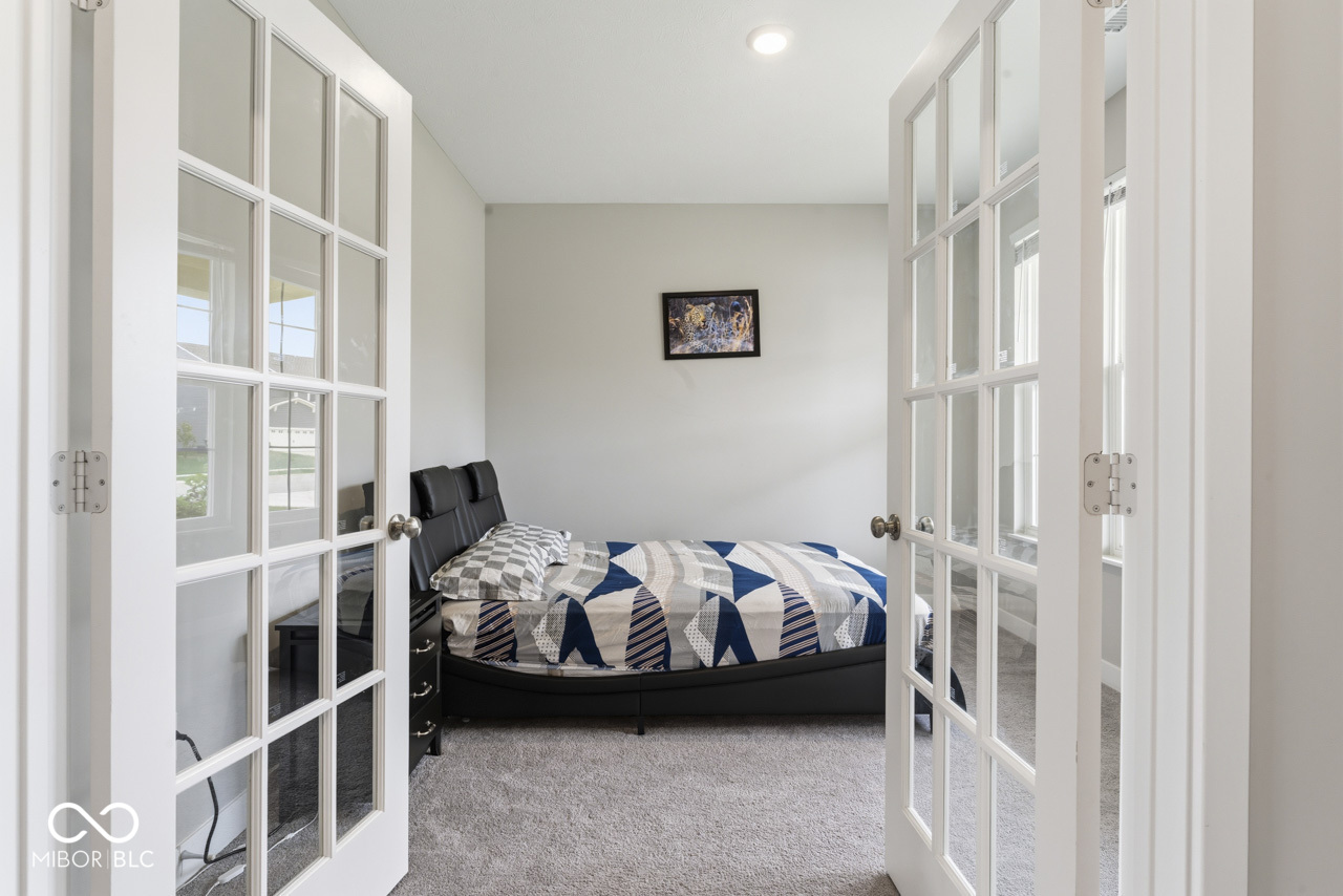 8846 Springbrook Drive Pendleton, IN 46064 - Photo 7 of 49
