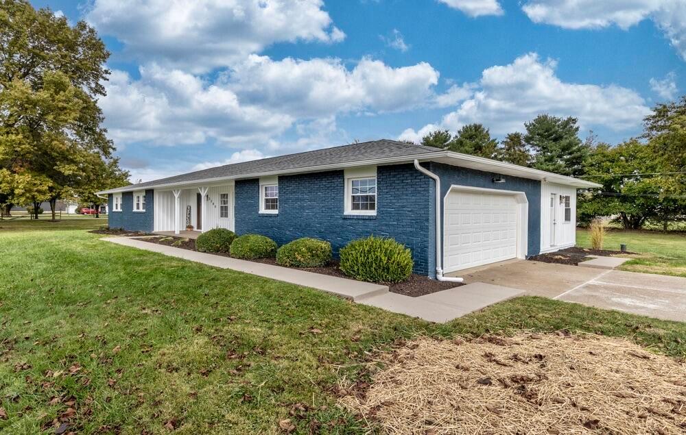 3380 Tschopp Road Northeast Lancaster, OH 43130 - Photo 2 of 22 B4C55EF9-C1D3-4F46-BFF7-D2D4F1785166_1_2