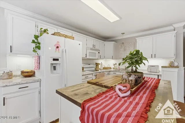 $995,000 | 3203 East Ellis Street, Mesa, AZ 85213