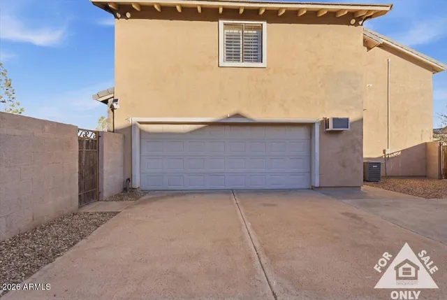 $995,000 | 3203 East Ellis Street, Mesa, AZ 85213