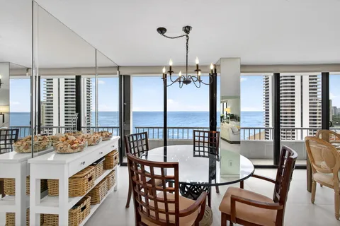 $1,195,000 | 5540 North Ocean Drive, Unit 14B, Singer Island, FL 33404