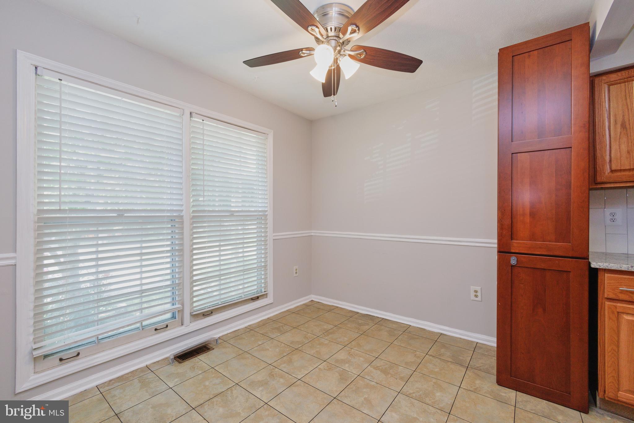 8233 Blue Ridge Court Manassas, VA 20109 - Photo 17 of 41 Gallery Image 17