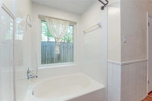 $2,050 | 25418 Sugar Valley Lane, Spring, TX 77373