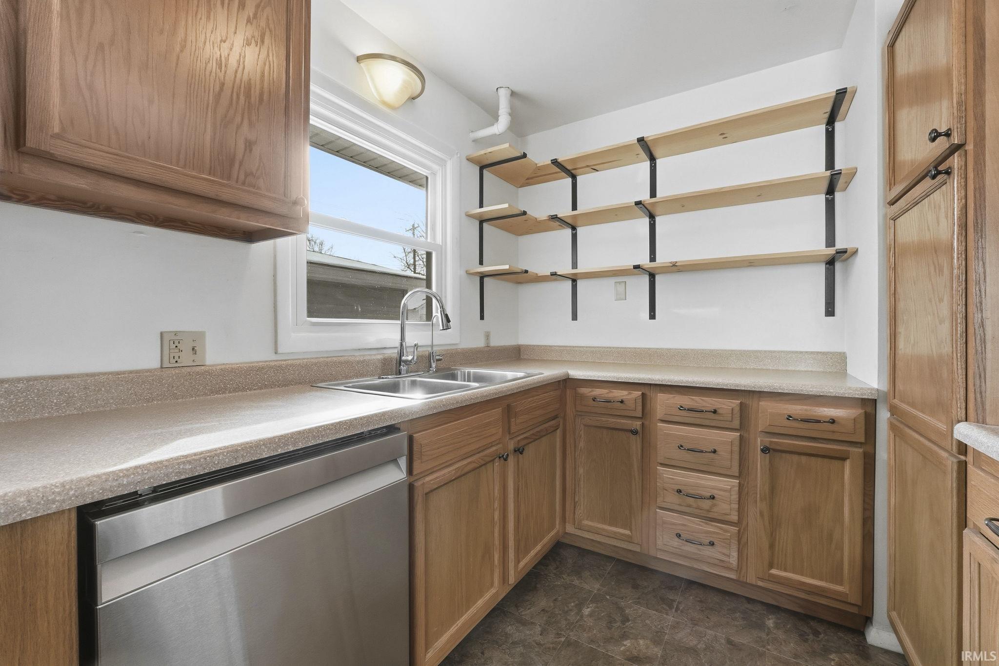 7407 Bluffton Road Fort Wayne, IN 46809 - Photo 5 of 25