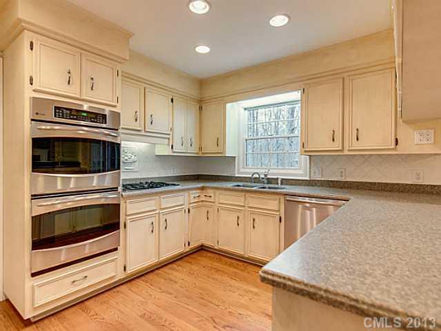 2639 High Ridge Road Charlotte, NC 28270 - Photo 7 of 16 Gallery Image 7