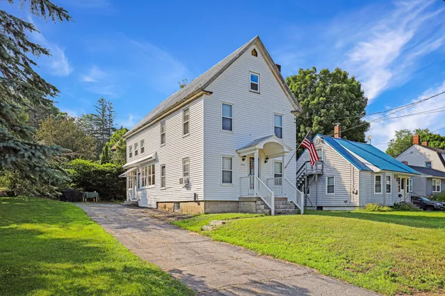 $199,900 | 696 Crescent Avenue, Rumford, ME 04276