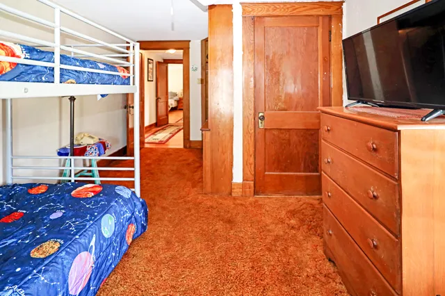 $199,900 | 696 Crescent Avenue, Rumford, ME 04276