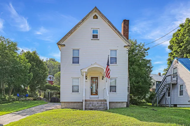 $199,900 | 696 Crescent Avenue, Rumford, ME 04276