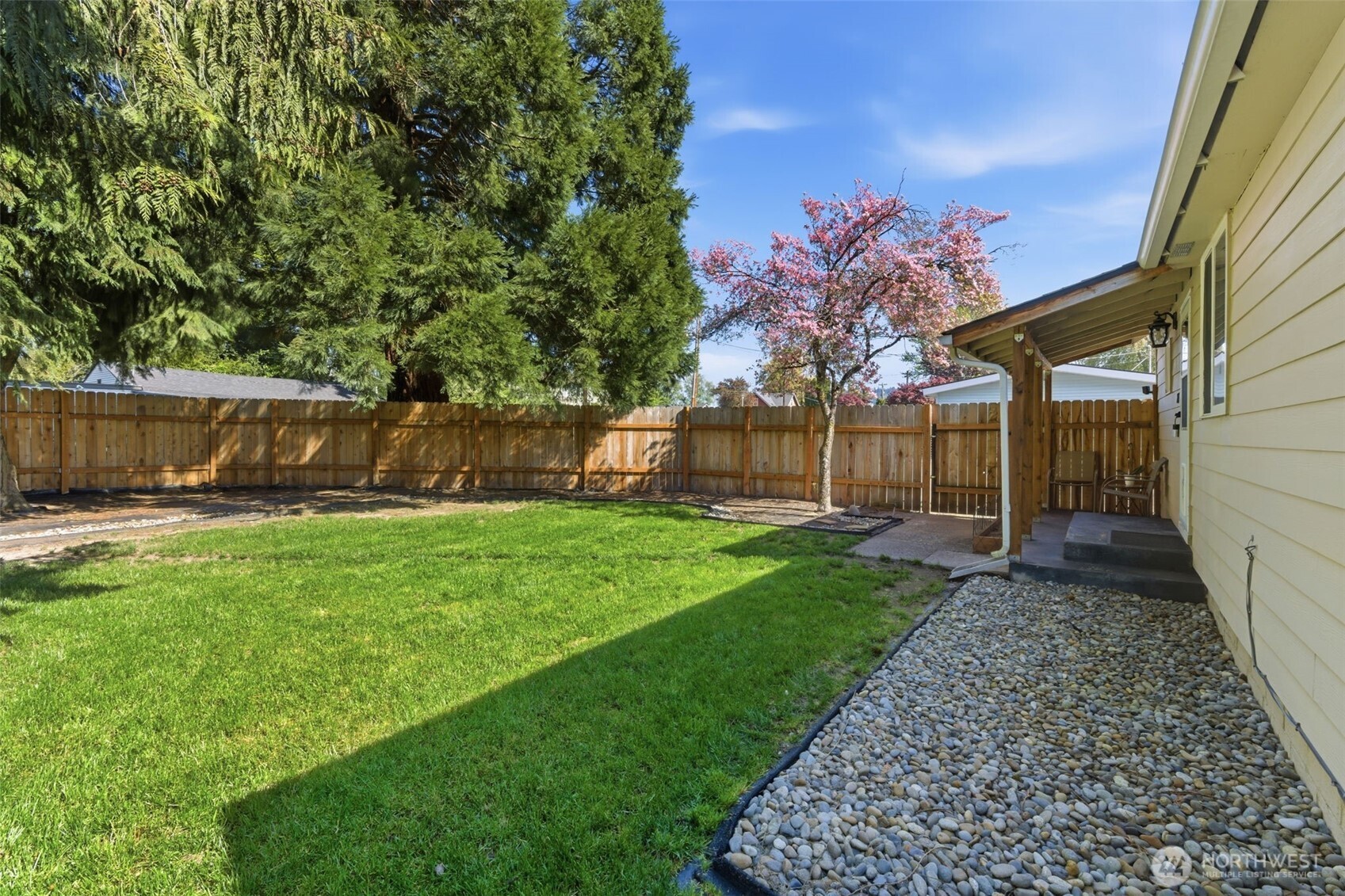 2016 42nd Avenue Longview, WA 98632 - Photo 7 of 32