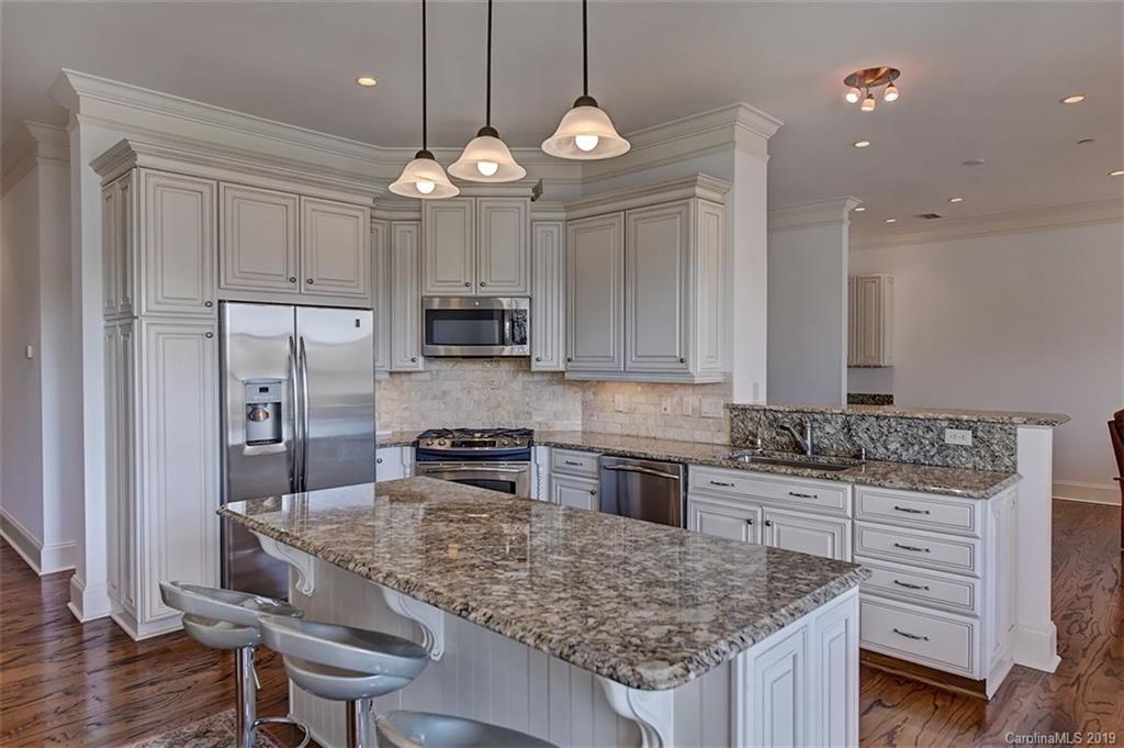 2823 Providence Road, Unit 147 Charlotte, NC 28211 - Photo 18 of 41 Gallery Image 18