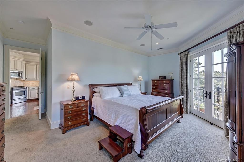2823 Providence Road, Unit 147 Charlotte, NC 28211 - Photo 22 of 41 Gallery Image 22