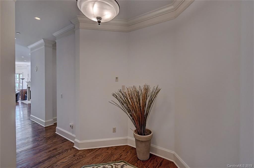 2823 Providence Road, Unit 147 Charlotte, NC 28211 - Photo 34 of 41 Gallery Image 34