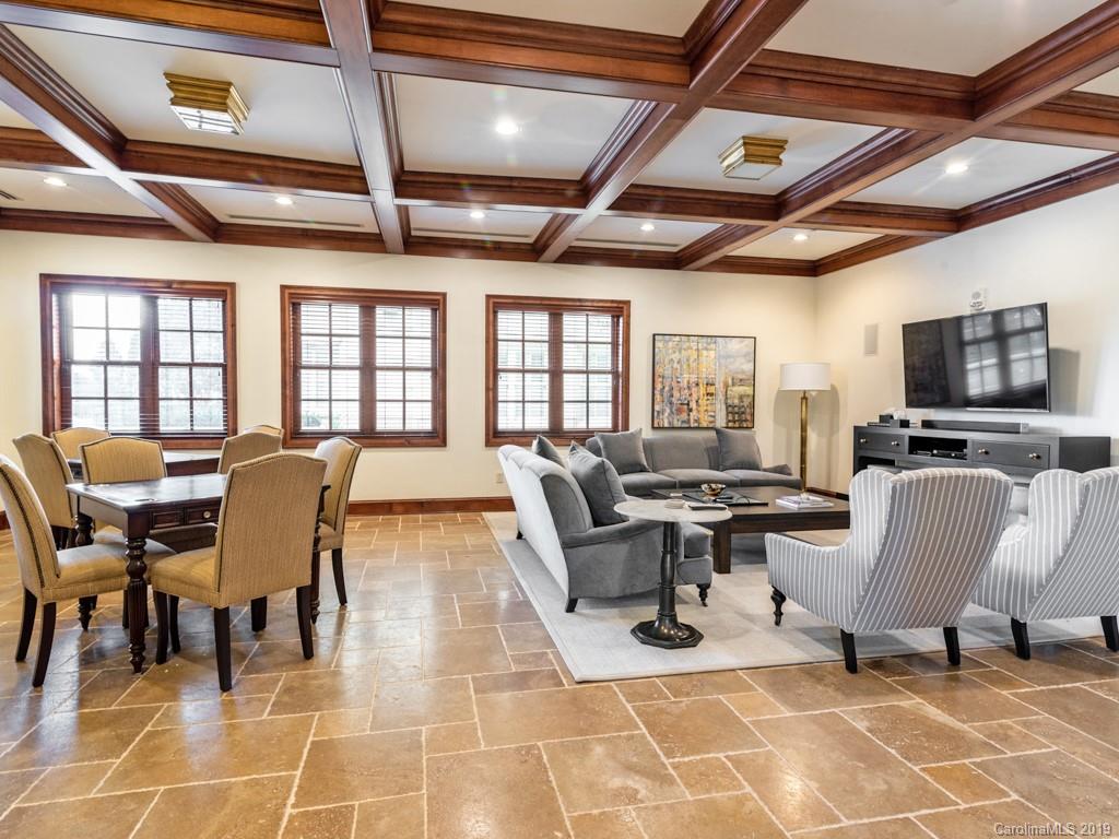 2823 Providence Road, Unit 147 Charlotte, NC 28211 - Photo 38 of 41 Gallery Image 38