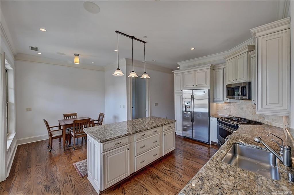 2823 Providence Road, Unit 147 Charlotte, NC 28211 - Photo 7 of 41 Gallery Image 7