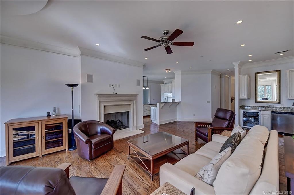 2823 Providence Road, Unit 147 Charlotte, NC 28211 - Photo 10 of 41 Gallery Image 10