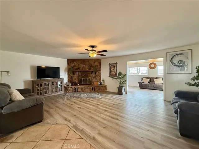 $3,200 | 45105 73rd, Lancaster, CA 93536