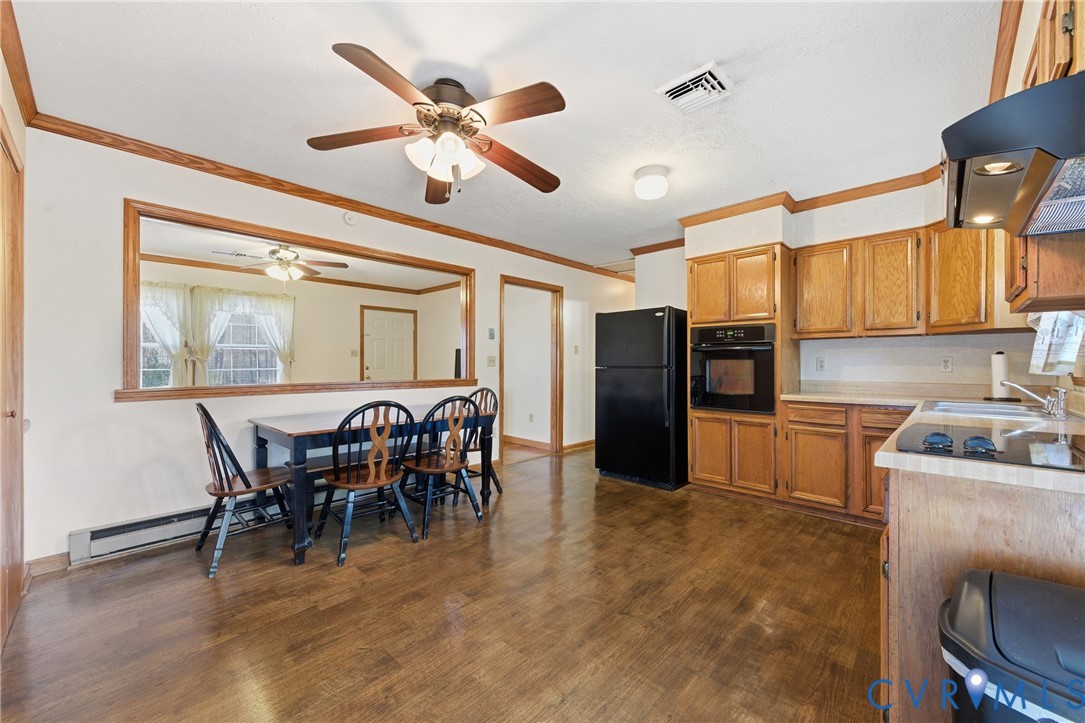 5433 Hemlock Road Quinton, VA 23141 - Photo 7 of 25 Gallery Image 7