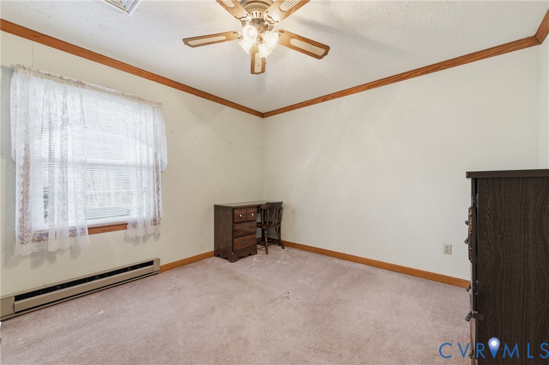 5433 Hemlock Road Quinton, VA 23141 - Photo 9 of 25 Gallery Image 9
