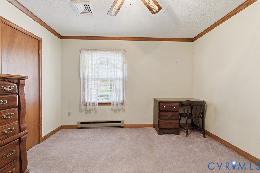 5433 Hemlock Road Quinton, VA 23141 - Photo 10 of 25 Gallery Image 10
