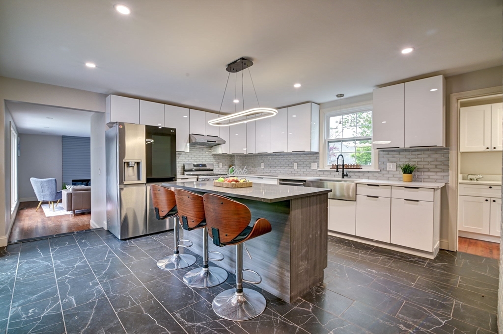 94 Merrymount Road Quincy, MA 02169 - Photo 16 of 42 Gallery Image 16