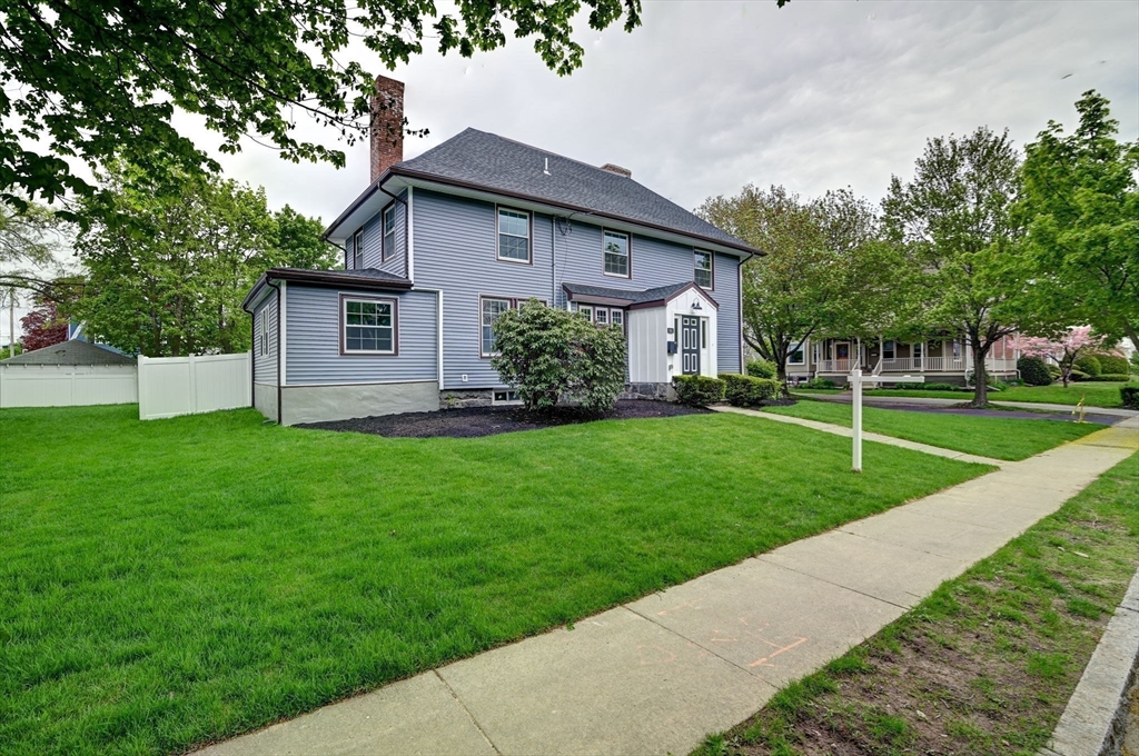 94 Merrymount Road Quincy, MA 02169 - Photo 4 of 42 Gallery Image 4