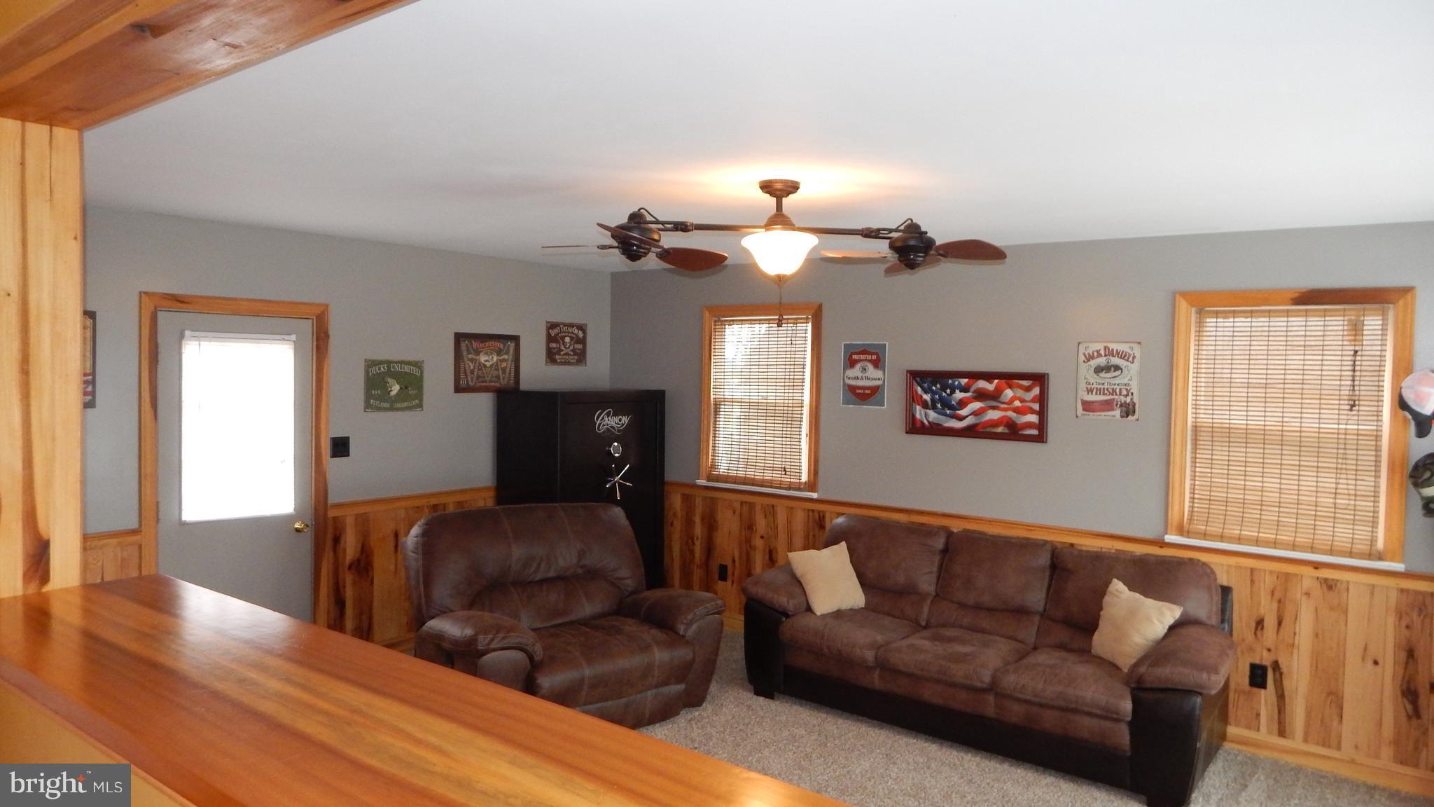 3658 Wayne Road Chambersburg, PA 17202 - Photo 13 of 24 Interior (General)
