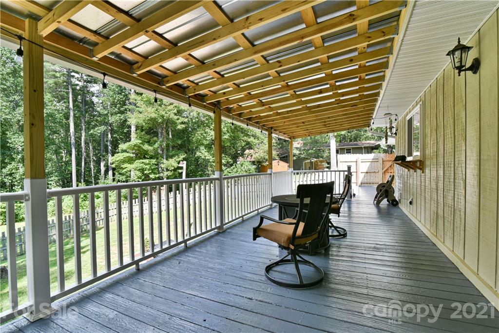 4077 Little River Road Hendersonville, NC 28739 - Photo 16 of 38 Gallery Image 16