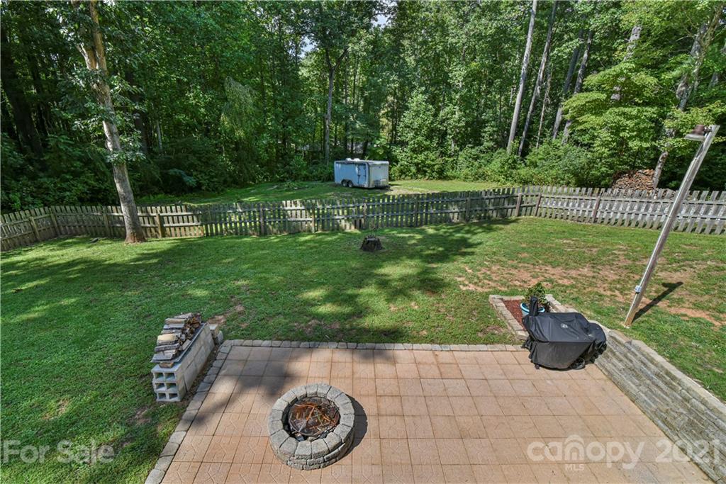 4077 Little River Road Hendersonville, NC 28739 - Photo 34 of 38 Gallery Image 34