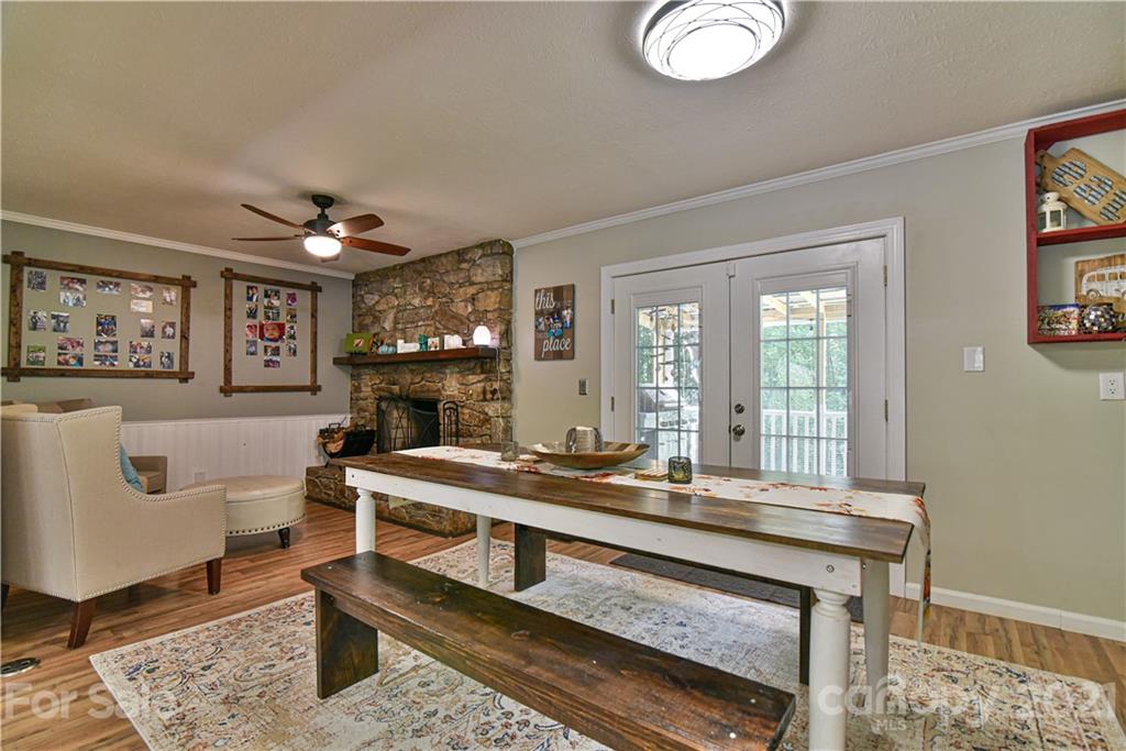 4077 Little River Road Hendersonville, NC 28739 - Photo 5 of 38 Gallery Image 5