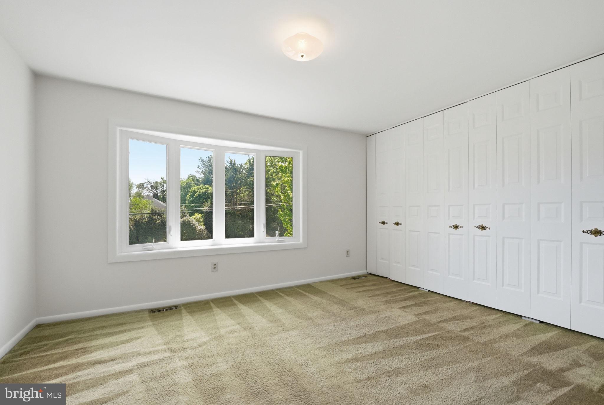 12106 Ruffin Drive Fairfax, VA 22030 - Photo 12 of 41 Upper Level 5th Bedroom