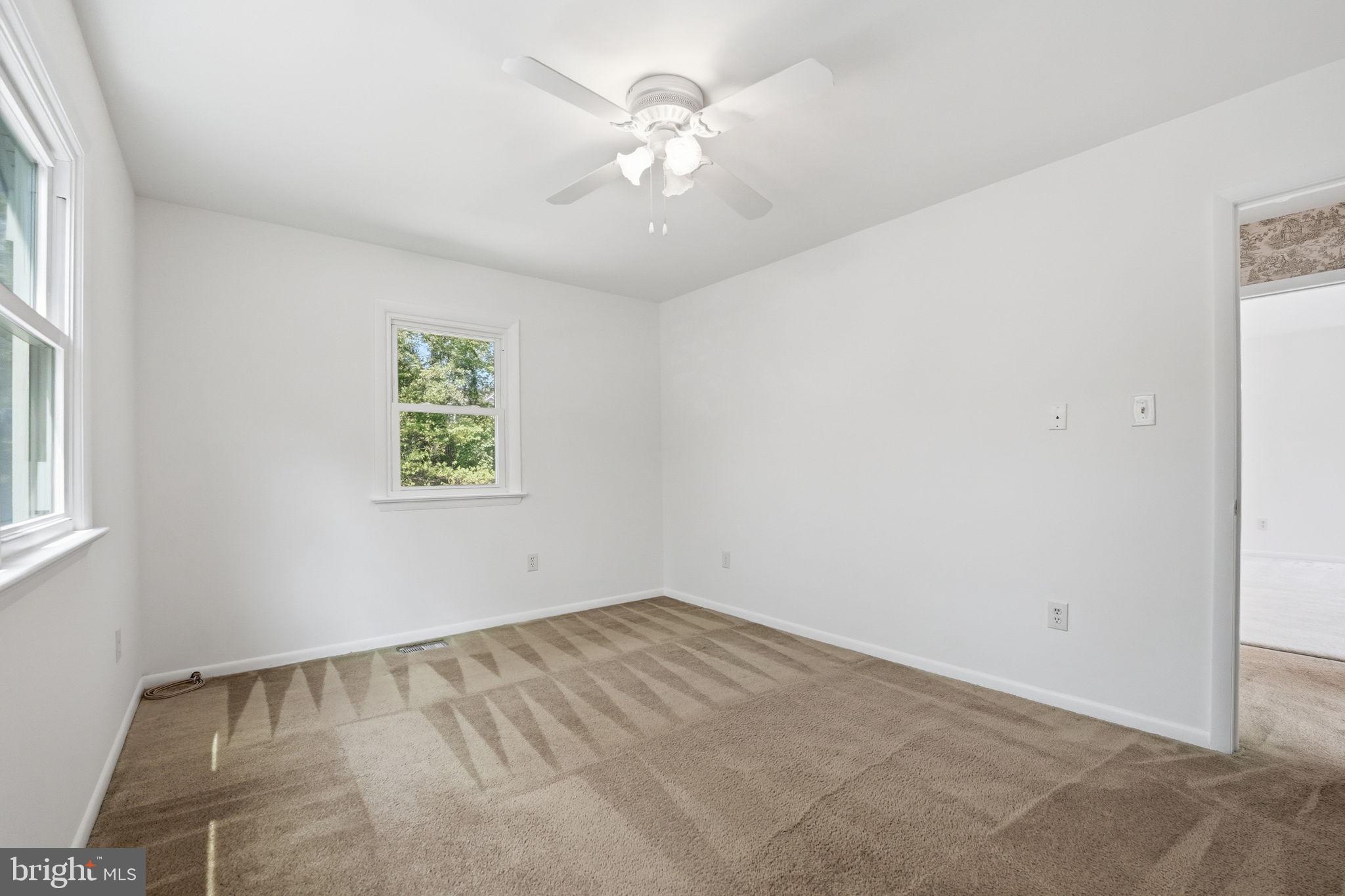 12106 Ruffin Drive Fairfax, VA 22030 - Photo 17 of 41 Another possible Bedroom w/ceiling fan