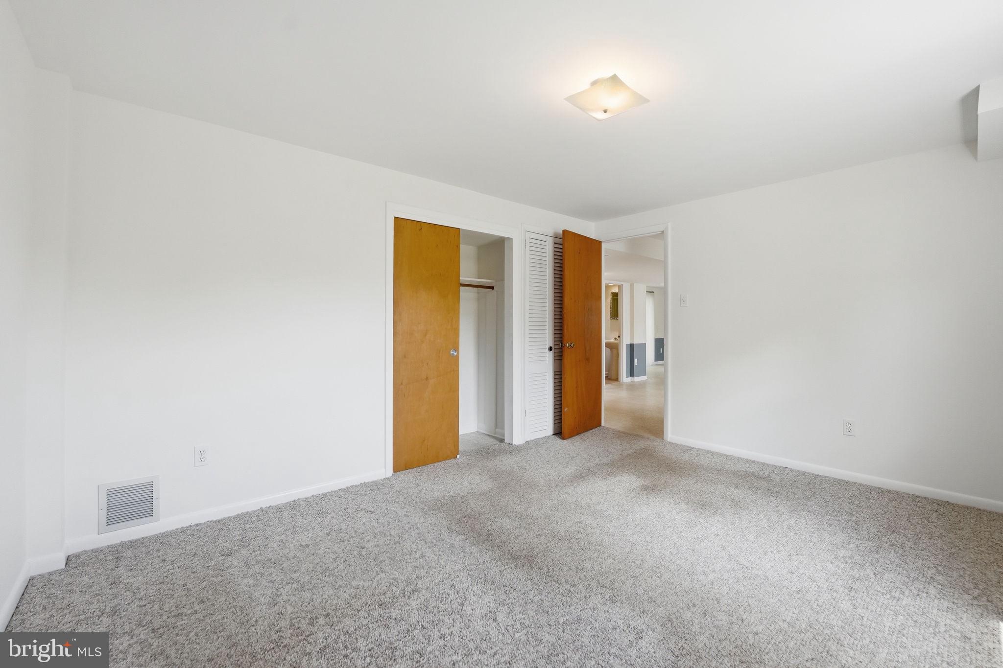 12106 Ruffin Drive Fairfax, VA 22030 - Photo 33 of 41 Lower Level 4th Bedroom w/nearby Full Bathroom