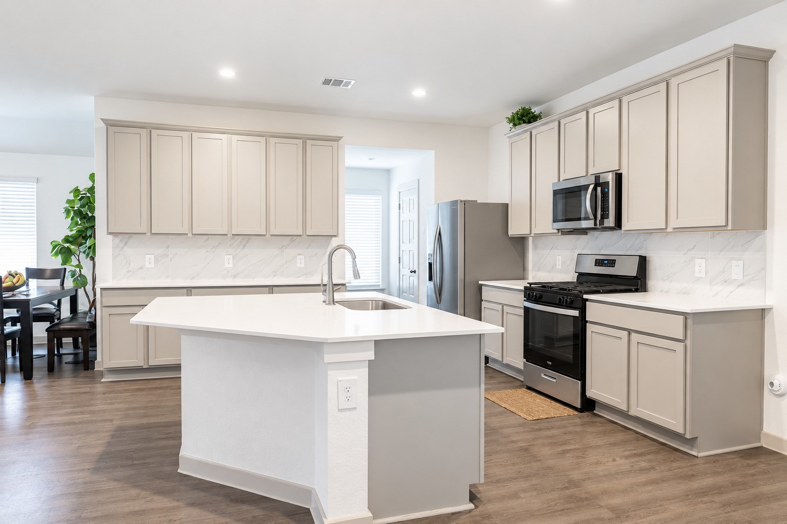 7902 Wrangler Shack Lane Rosharon, TX 77583 - Photo 19 of 30 Gallery Image 19