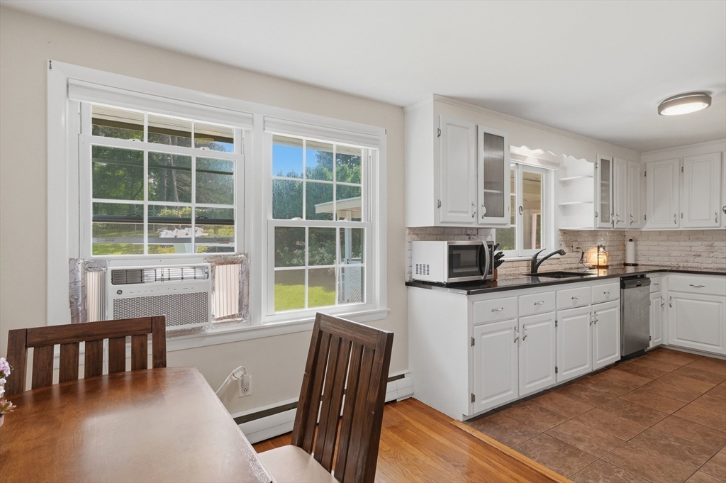 51 Tyler Street Methuen, MA 01844 - Photo 22 of 42