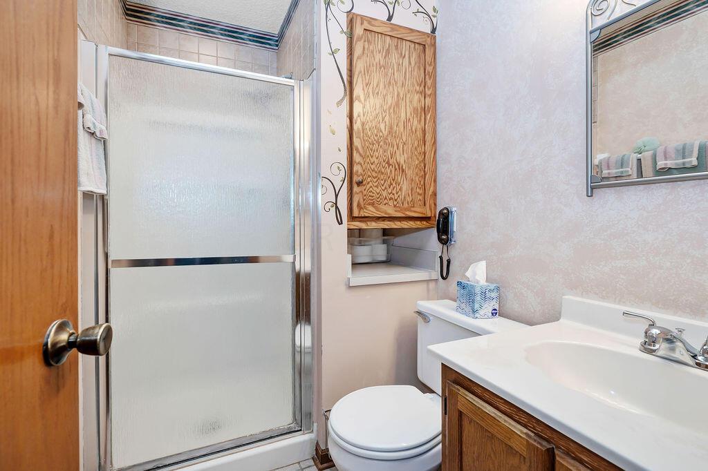 141 Hillgail Road Southwest Pataskala, OH 43062 - Photo 22 of 44 Owner's Ensuite