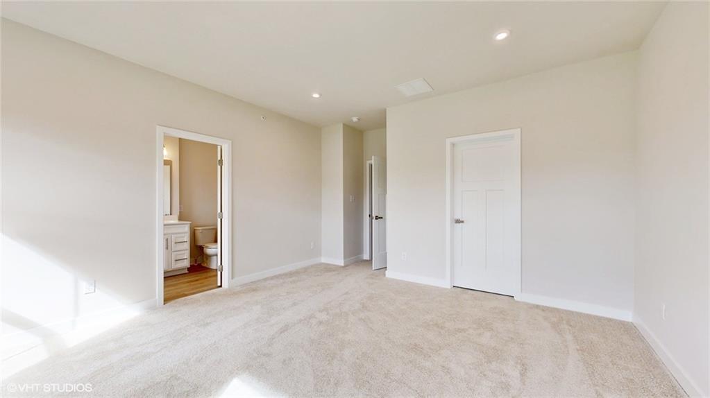 6804 Sycamore Way Gibsonia, PA 15044 - Photo 25 of 50 an empty room with an entryway door