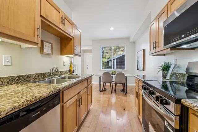 $420,000 | 59 Marina Lakes Drive, Richmond, CA 94804