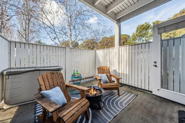 $420,000 | 59 Marina Lakes Drive, Richmond, CA 94804