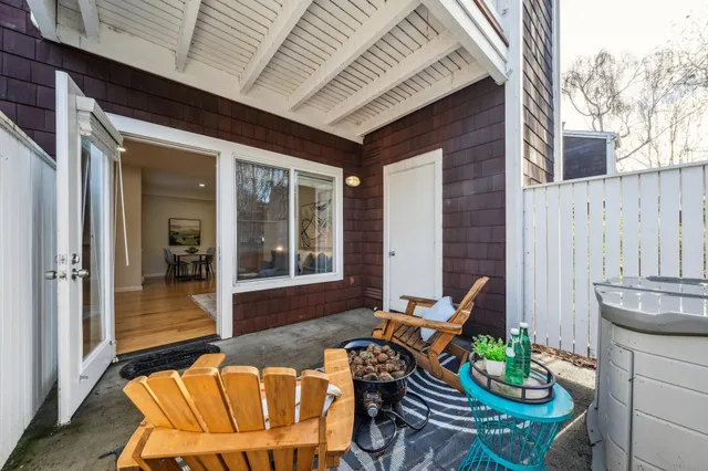 $420,000 | 59 Marina Lakes Drive, Richmond, CA 94804