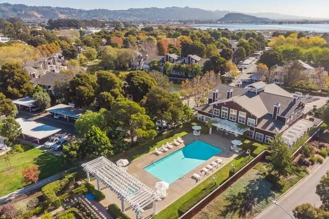 $420,000 | 59 Marina Lakes Drive, Richmond, CA 94804