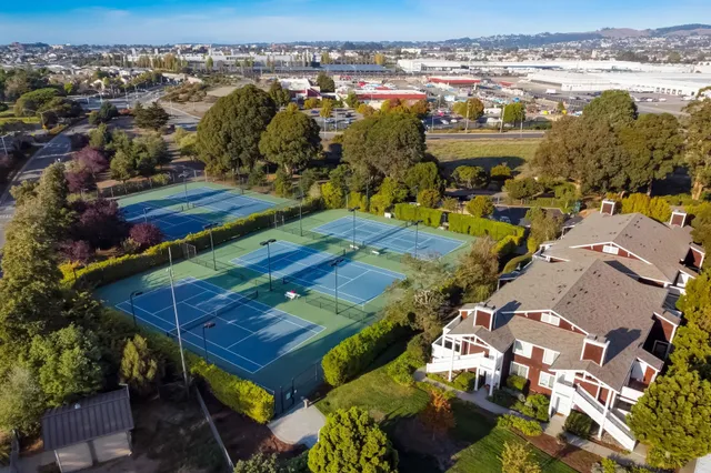 $420,000 | 59 Marina Lakes Drive, Richmond, CA 94804